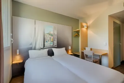 B&B HOTEL Marseille la Valentine Saint-Menet