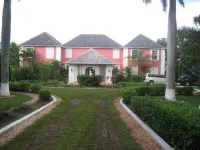 Sunflower Villas Hotels in Ранавеј Беј