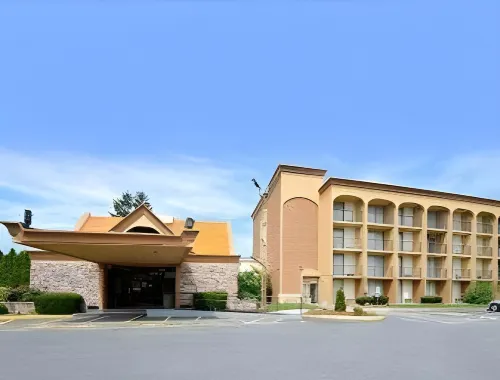 Spark by Hilton Clifton