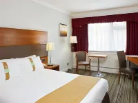 Holiday Inn Newport Hotels in Ringland