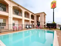 Super 8 by Wyndham Greenville