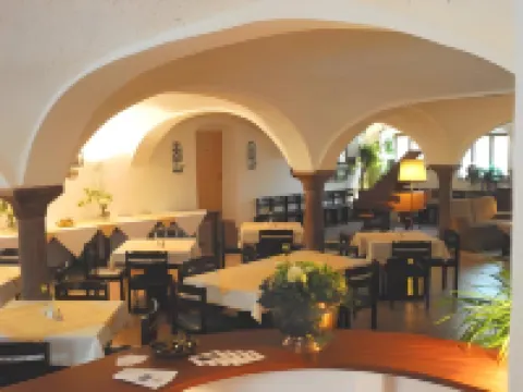 潘森珀徹姆赫酒店 特勞恩羅伊特酒店