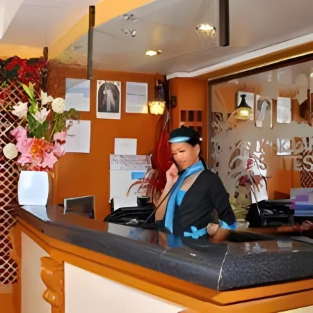 Ormoc Sugarland Suites Отели в г. Ормок