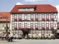 Ringhotel Weißer Hirsch Hotels near Eckert