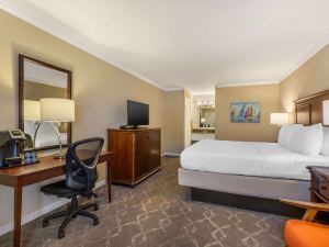 Best Western Plus Santee Inn