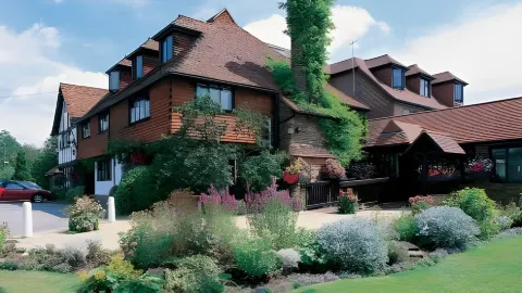 Stirrups Hotel in Bracknell