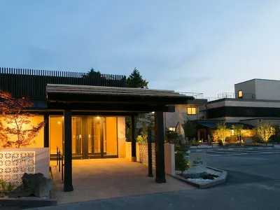 Nabetagawa Hotels near Preserved Akahasu Field