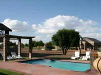 Almar Exclusive Game Ranch - piscina