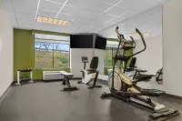 Spark by Hilton Winchester - Gym