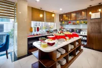 Menora Premium Da Nang - Sea Corner Boutique - sarapan