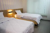 Hotel Aquarium Indonesia Pangandaran Hotels in Babakan