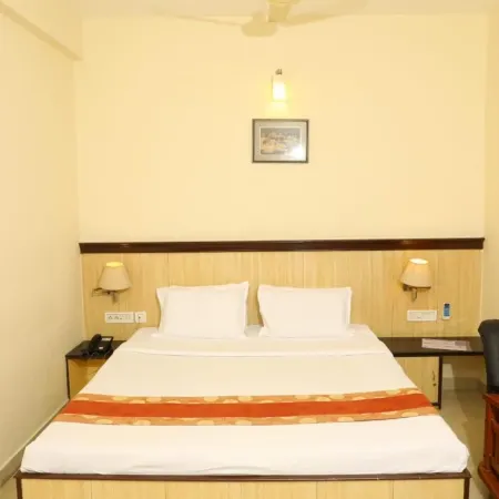 Hotel Shrie Shaanth