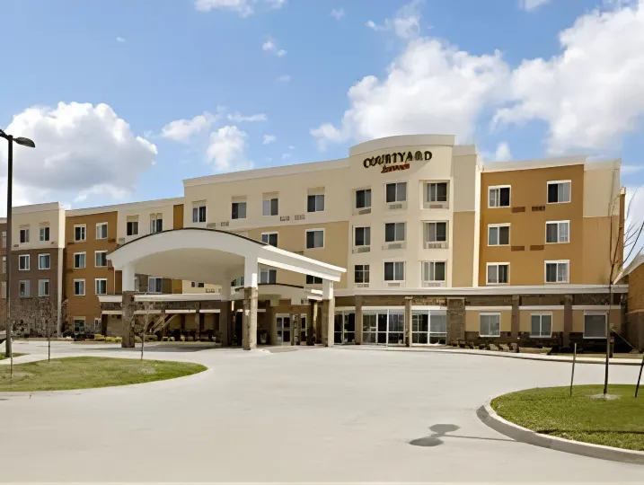 Courtyard des Moines Ankeny