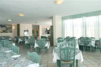 Marina Manna Hotel and Club Village فنادق في La Muddizza