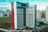 Tryp by Wyndham Ribeirao Preto Hôtels à proximité de : Metropolitan Cathedral