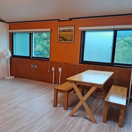 Yeongju Terra Pimin Park Pension Отели в г. Йонджу