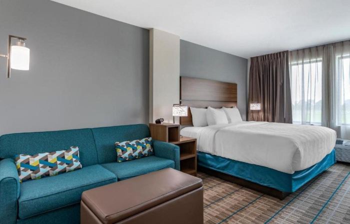 MainStay Suites Waukee-West des Moines