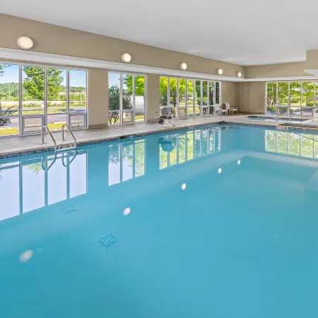 Holiday Inn Express & Suites OOLTEWAH SPRINGS-CHATTANOOGA by IHG