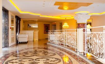 Golden Rainbow Beach Hotel