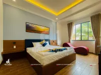 Long Giang Hotel Hotels near Thiên Toà Hoàng Đạo - Giáo hội Cao Đài Việt Nam