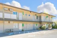 The Greens Hotel on Del Paso