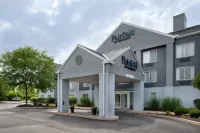 Fairfield Inn & Suites Dayton Troy Các khách sạn ở Troy