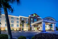 Holiday Inn Express & Suites Florence I-95 @ Hwy 327