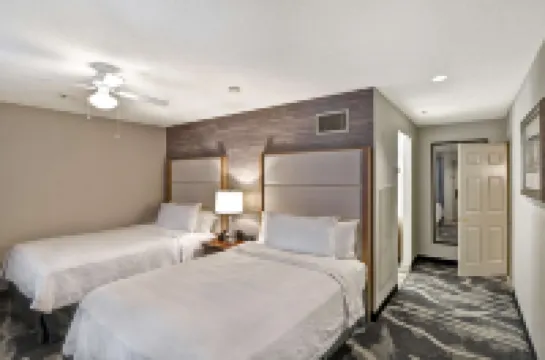 Homewood Suites by Hilton Windsor Locks Hartford