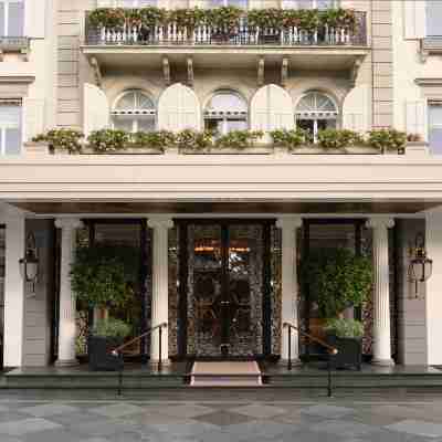 巴爾拉克飯店 Hotel Exterior