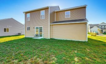 16 Mi to Louisville: Pet-friendly Getaway!