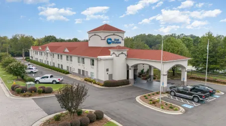 Best Western Kernersville Отели в г. Кернерсвилл