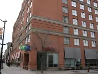 Holiday Inn Express & Suites Buffalo Downtown - Medical Ctr