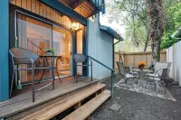 Walk to Parks and Bay Olympia Duplex with Fenced Yard