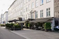 Hotel Skt. Annæ Hotels near Ofelia Plads