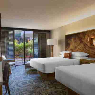 Marriott Phoenix Resort Tempe at the Buttes Rooms