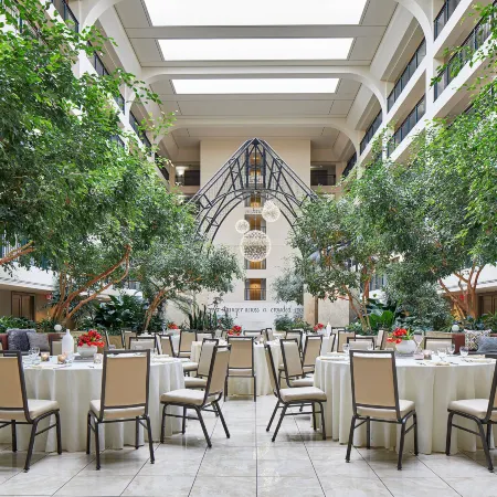 Renaissance Chicago Glenview Suites Hotel