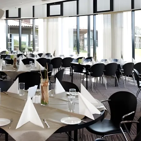 Trinity Hotel og Konference
