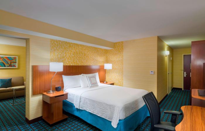 Fairfield Inn & Suites Paramus
