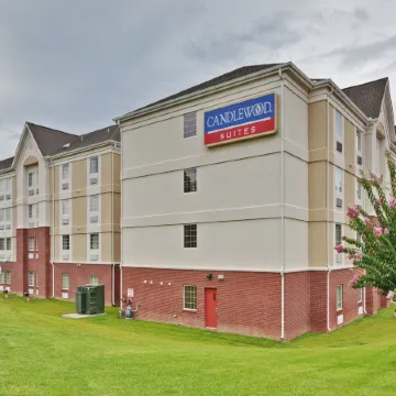 Candlewood Suites Hattiesburg by IHG