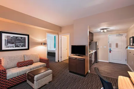 TownePlace Suites des Moines West/Jordan Creek Отели в г. Запад Де-Мойн