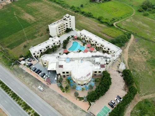 The Sky Imperial Bapu's Resort