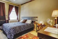 Prescott House ADK Hotel di Saranac Lake