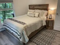 The Raven Lodge in Abbott Loop