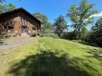 Private Home, Stunning Hudson River Views- 30 min from Hunter Mountain Hotels near Saugerties / Woodstock KOA Journey