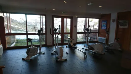 2 Rooms 35m² 4 Pers with WIFI covered parking at the foot of the lifts