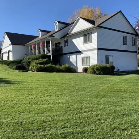Creekside Tranquility • Peaceful, Spacious Montana Home Near Missoula -20 Min