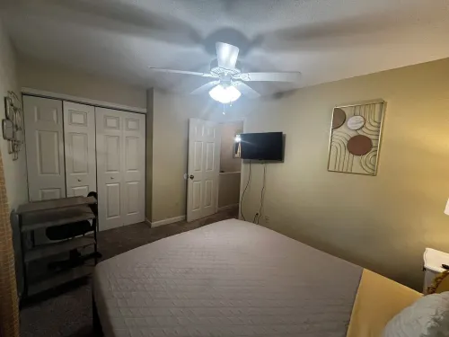 Cozy 3-bedroom Townhouse in Valdosta w/ ameneties