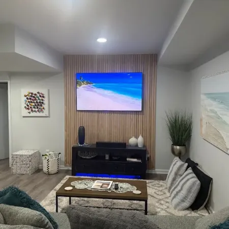 Modern beach apartment 1.0 mile to the beach...