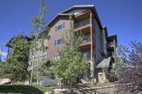Beautiful Top Floor Park City Condo