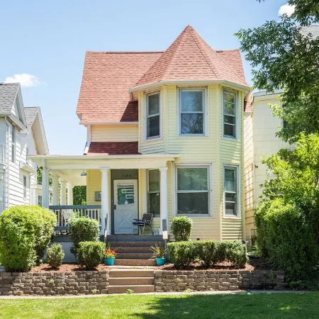 Charming Victorian 2 min downtown, close to Palmer